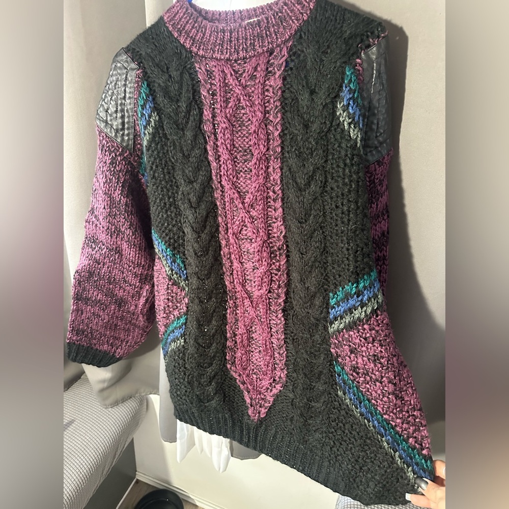 Vintage Knit Style Sweater